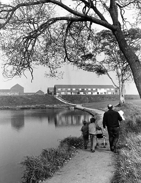 Mill Farm Pond, Kirkby. 25th October 1985