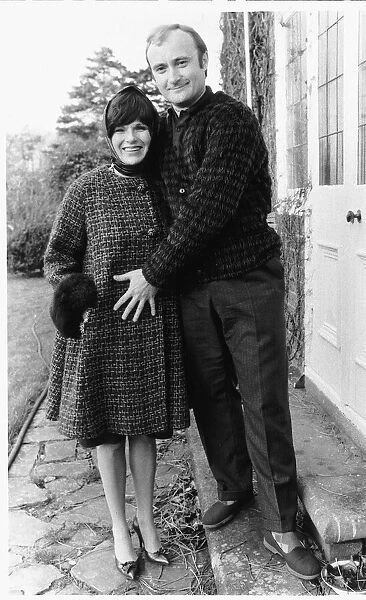 Films Julie Walters and Phil Collins in a scene from the film Buster