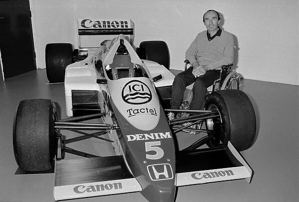 Frank Williams pictured with a Wiliams F1 car at his Didcot Factory. October 1986
