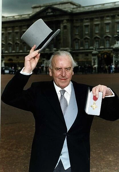 George Cole Actor receives OBE at Buckingham Palace