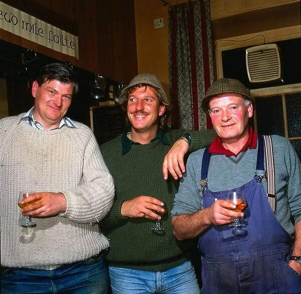 Ian Botham cricketer October 1982 Enjoying drink in pub with locals