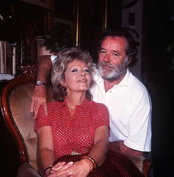 Ingrid Pitt Actress with her husband Tony - July 1987 Dbase MSI