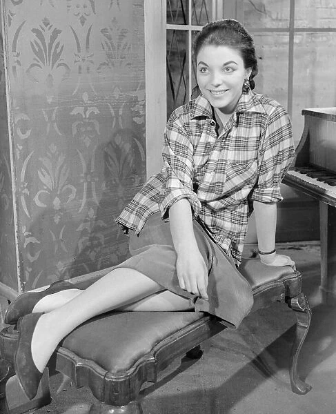 Joan Collins at the Queens Theatre March 1952