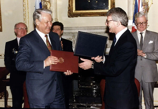 John Major British Conservatitve Prime Minister with Russian President Boris Yeltsin