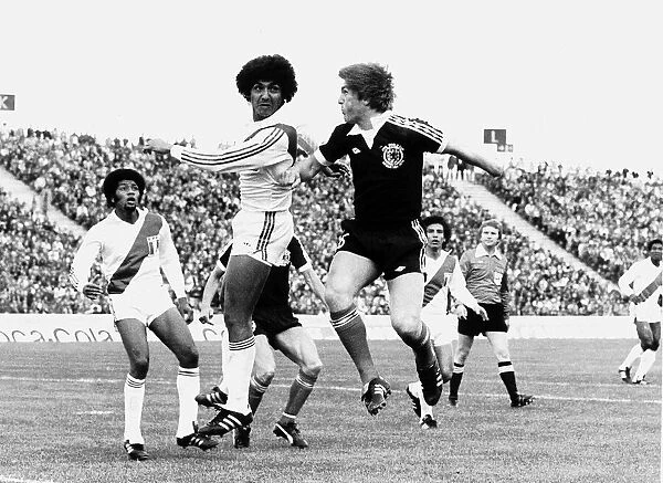 Kenny Dalglish (Scotland) in action against Peru in World Cup 1978 Peru 3