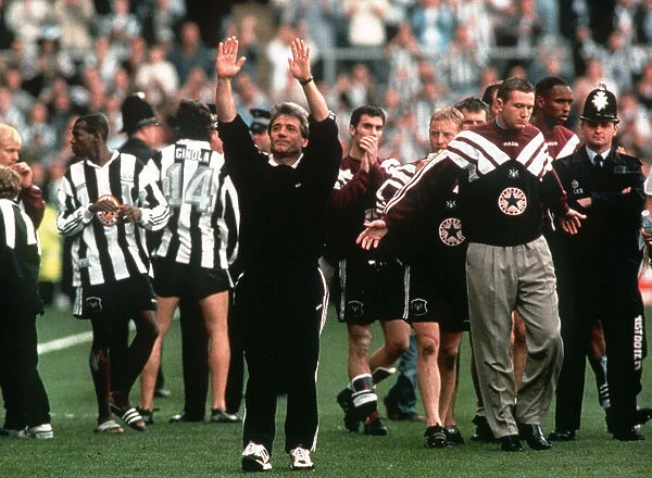 Kevin Keegan manager Newcastle Utd FC salutes fans at end of 1995-96 season