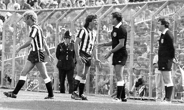 Kevin Keegan Newcastle Uniteds skipper protests to the referee at the Newcastle v