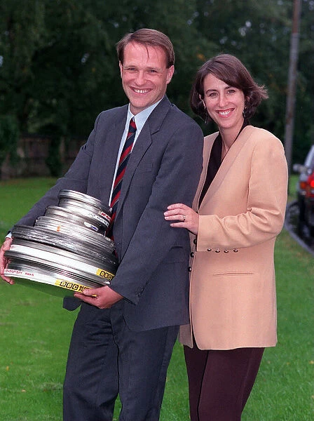 Kirsty Wark with husband Alan September 1991 A©mirrorpix