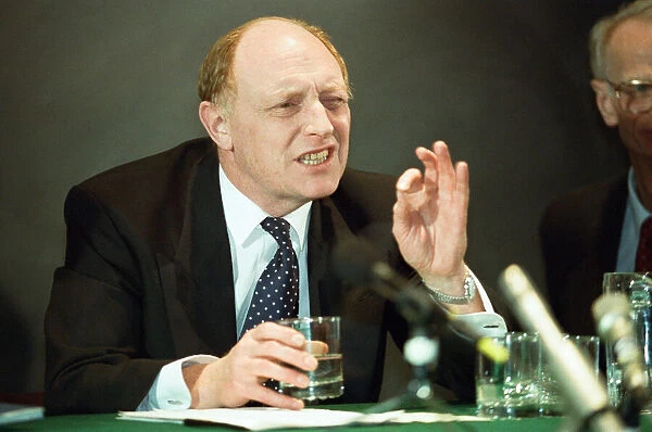 Labour leader Neil Kinnock speaking in the run-up to the 1992 election, Cambridge