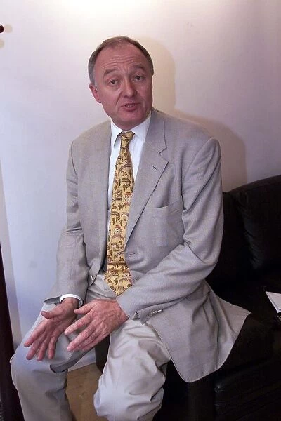 Labour MP Ken Livingstone November 1999