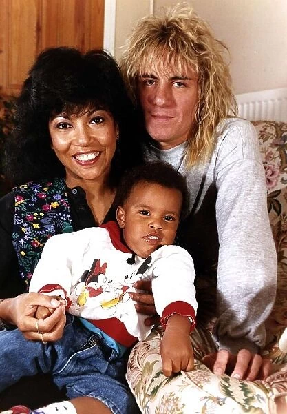 Linda Lewis with boyfriend Saul and son Jesse - October 1989