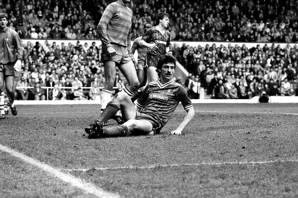 Liverpool v. Chelsea. May 1985 MF21-04-059 The final score was a four three