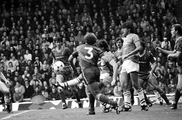 Liverpool v. Everton. October 1984 MF18-04-093 The final score was a one nil
