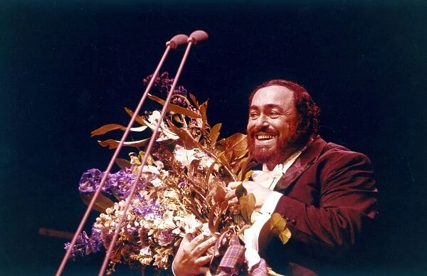 Luciano Pavarotti after performing at the SECC in Glasgow. March 1992. 05  /  03  /  1992