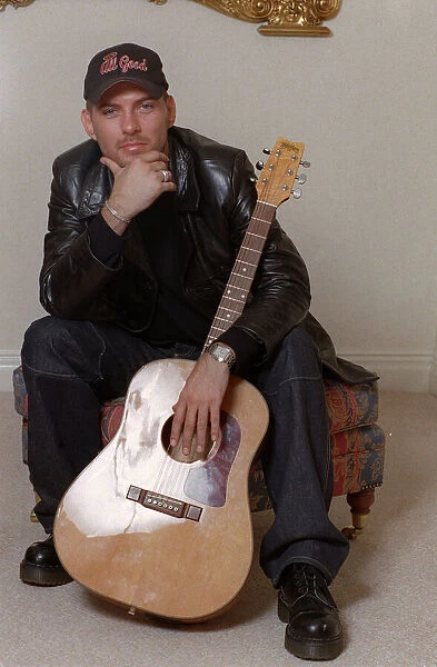 Matt Goss Singer May 98 Former band member of pop group Bross A©Mirrorpix