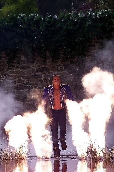 MICHAEL FLATLEY FEET OF FLAMES WORLD TOUR IN COLOGNE TODAY