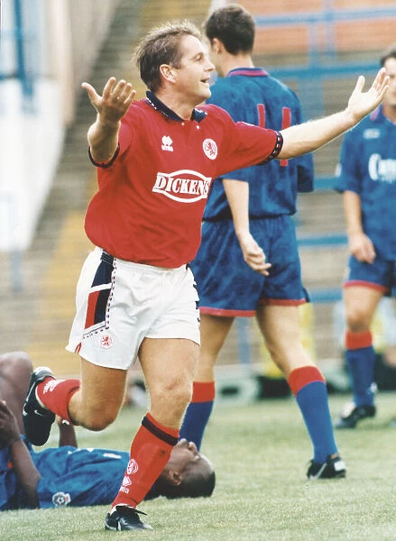 Middlesbrough player John Hendrie celebrates a goal against Southend. 22nd August 1994