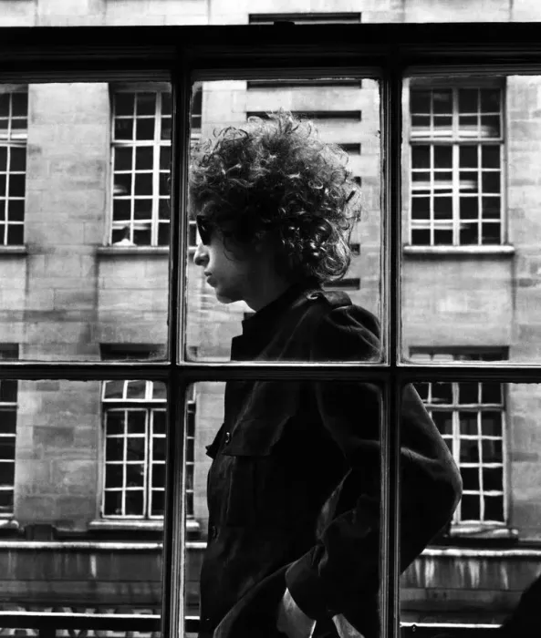Framed Print : Bob Dylan in London Print, 3rd May 1966 Framed Print : Bob Dylan in London Print, 3rd May 1966