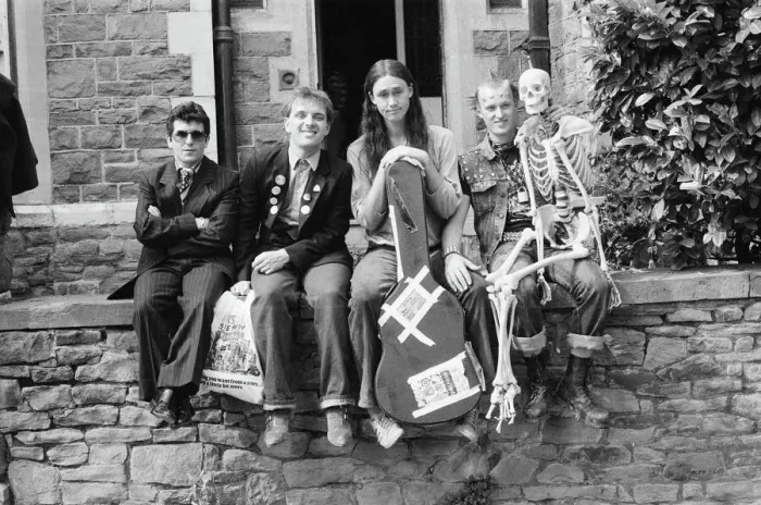 Framed Print : The Young Ones: Bristol Filming Print, August 1982 Framed Print : The Young Ones: Bristol Filming Print, August 1982