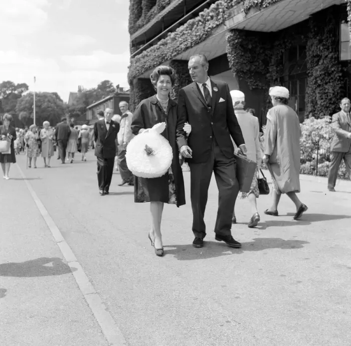 Framed Print : Fred Perry with Barbara Riese Wimbledon Print 1962 Framed Print : Fred Perry with Barbara Riese Wimbledon Print 1962