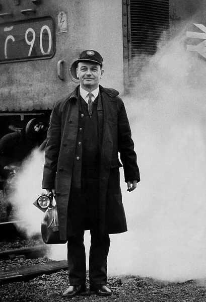 Mr. Harry Gray of Benton, stands beside a 2, 500 h. p. Brush Sulzer engine at Gateshead