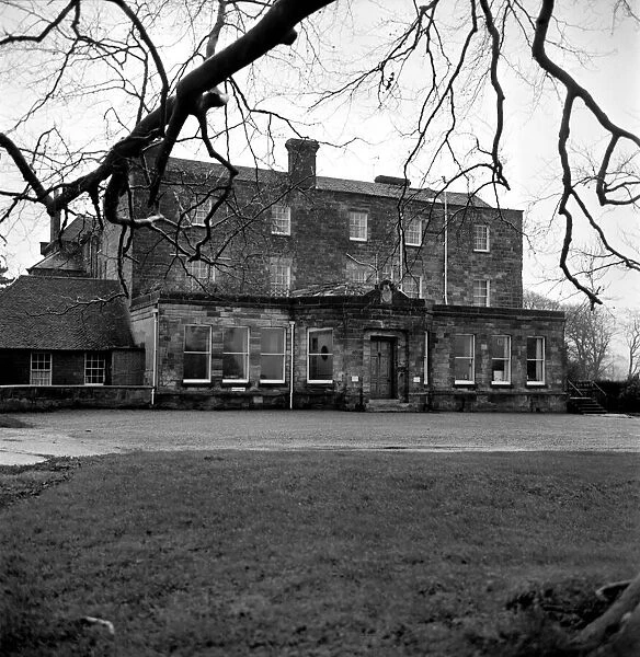 Mrs. Thatchers House. Court Lodge, Lamberhurst, Kent. January 1975 75-00599