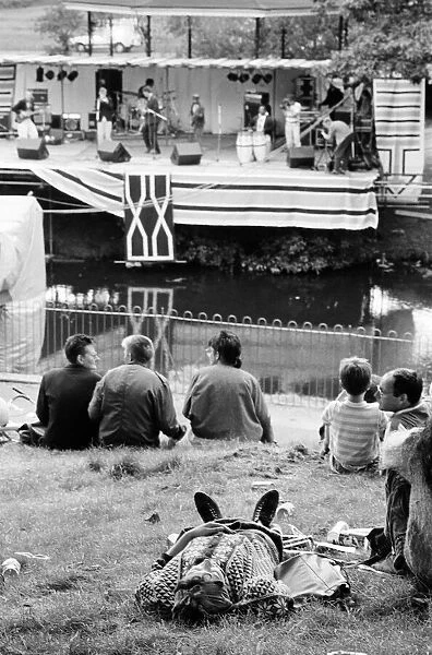 Music Festival, Sefton Park, south Liverpool, Merseyside, 12th August 1988