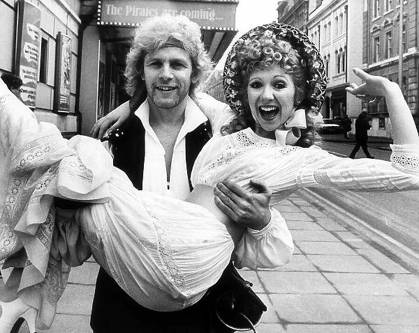 Paul Nicholas and Bonnie Langford, February 1985, starring in the show The Pirates of