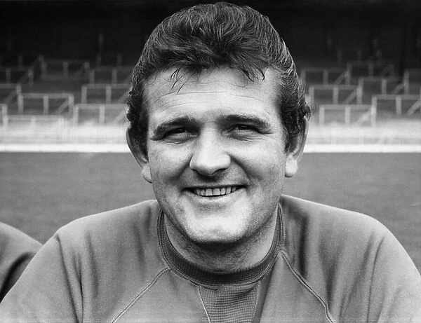 Lawrence tommy Tommy Lawrence
