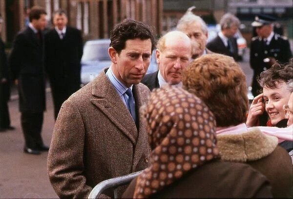 Prince Charles Prince of Wales March 1990 on walkabout talking to the crowd C  /  T