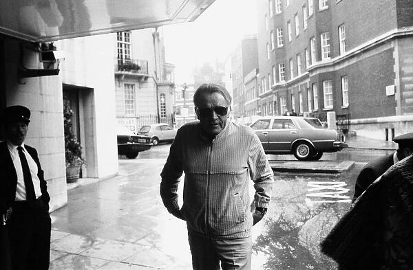 Richard Burton at the Dorchester Hotel in London, 25th June 1982