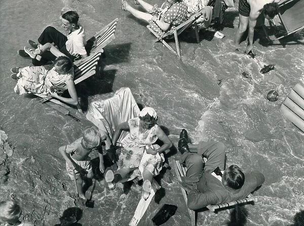Seaside Beaches Scenes July 1958 Newquay Cornwall Caught napping surprised