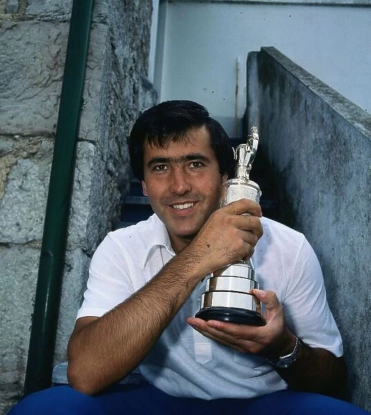 Seve Ballesteros golfer holding British Open trophy claret jug, July 1980