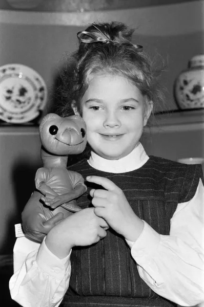 https://www.mediastorehouse.com.au/p/767/seven-year-old-child-actress-drew-barrymore-21812728.jpg.webp
