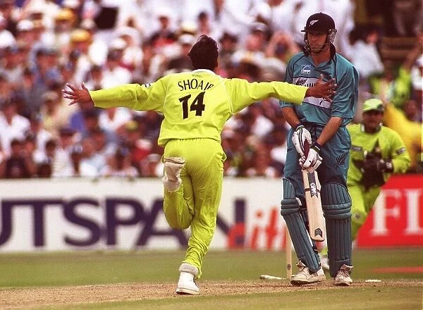 Shoaib Akhtar celebrates his wicket of New Zealand June 1999 captain Stephen
