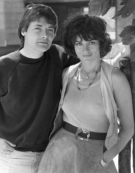 Simon Ward and Diana Quick at press call - June 1976 18  /  06  /  1976
