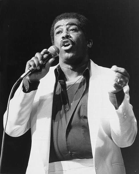 Singer Ben E King live on stage at London Palladium march 1987