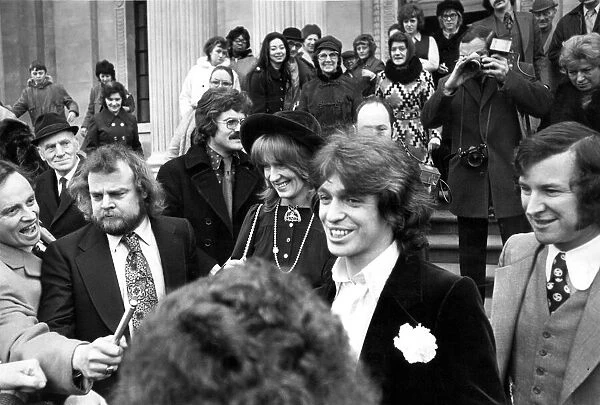 Singer Georgie Fame singer marries the Marchioness of Londonderry 25 February 1972 at