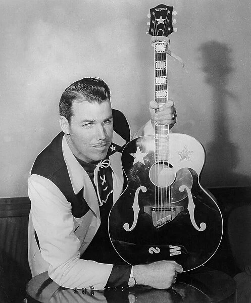 Slim Whitman, the American singing star who become famous by singing the old song '