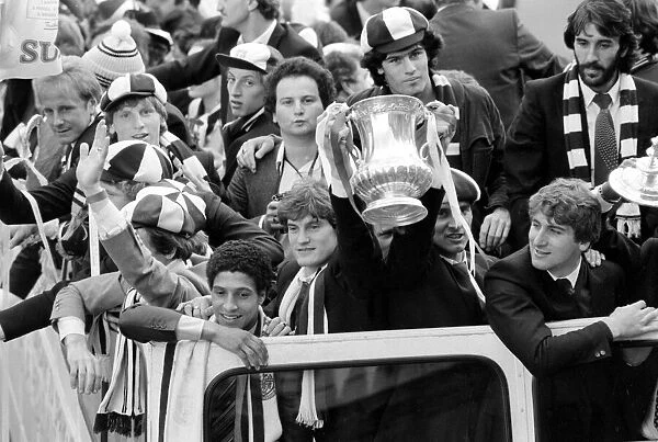 Spurs homecoming after winning the FA Cup. 15th May 1981