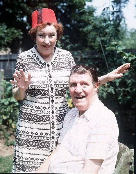 Tommy Cooper comedian with wife Gwen DBase MSI