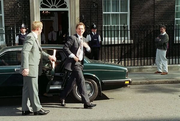 Tony Blair Prime Minster outside No10