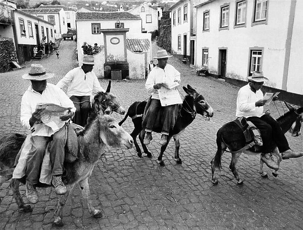 Transportation problem solved in the Azores, men travelling around on donkeys