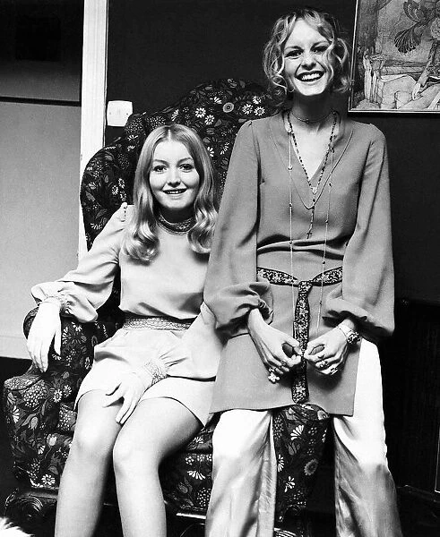 Twiggy model and actress with Mary Hopkin singer sitting on chair