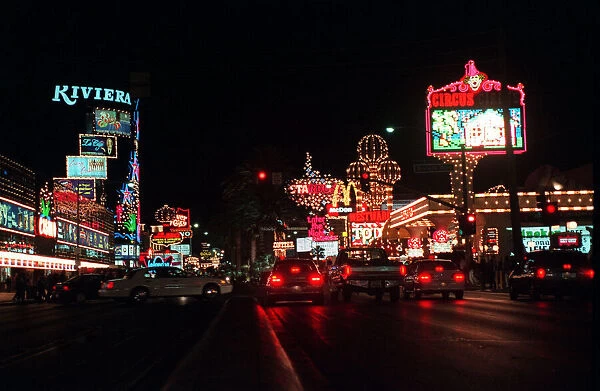 USA - Las Vegas Boulevard at night