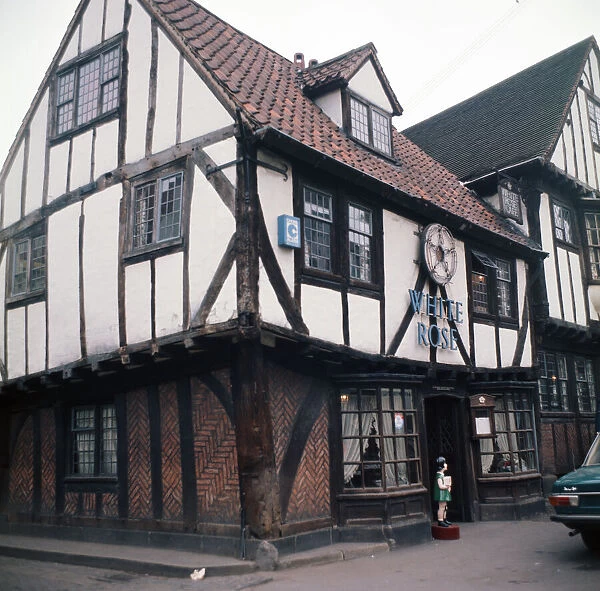 The White Rose Inn in Shambles Market, York, North Yorkshire. April 1974