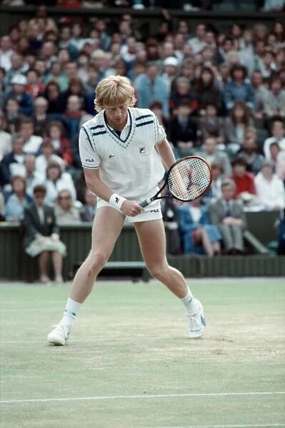 Wimbledon Final. Boris Becker v. Stefan Edberg. July 1988 88-3581-015