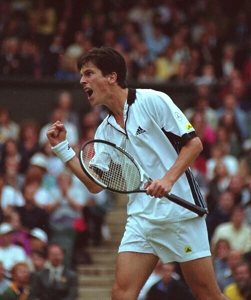 Wimbledon Tennis Championships June 1998 day 7 Tim Henman wins his fourth round match