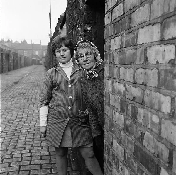 Women in Middlesbrough. 1971