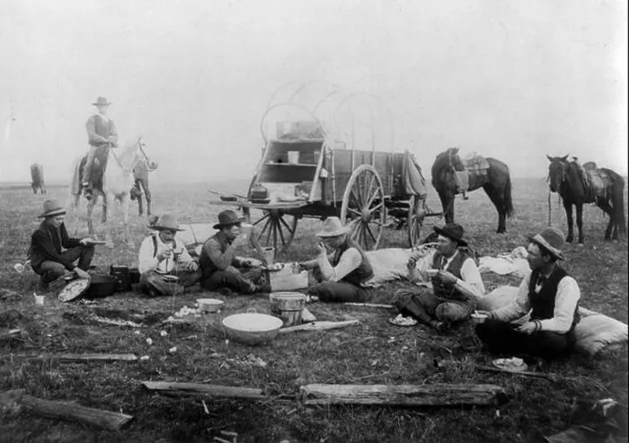 Framed Print : Print of a Chuckwagon circa 1880 - 1910 Framed Print : Print of a Chuckwagon circa 1880 - 1910
